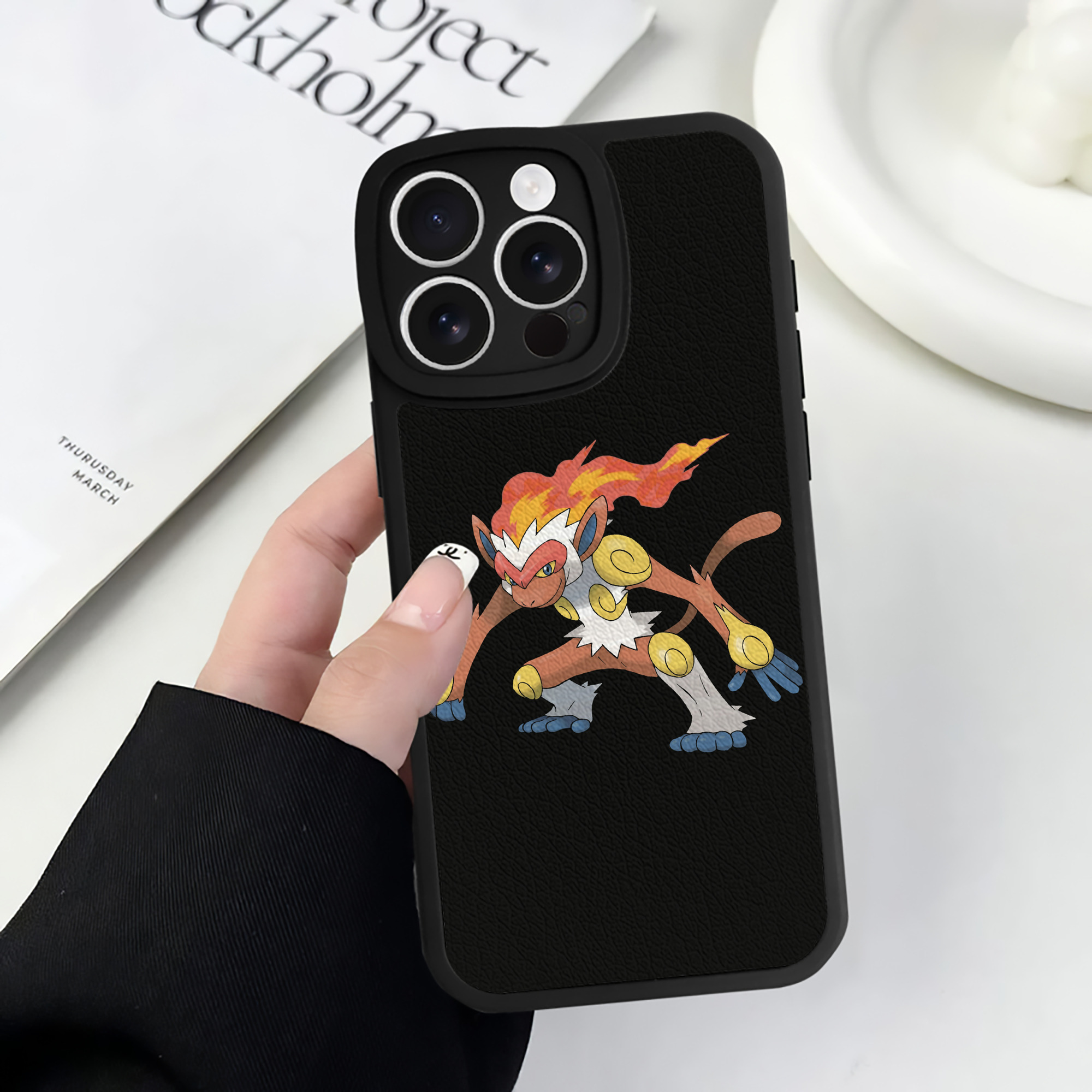 （画像用） ポケットモンスター Pokémon 【iPhone 16シリーズ対応】シリコンスマホケース（レザー調） 材質：シリコン